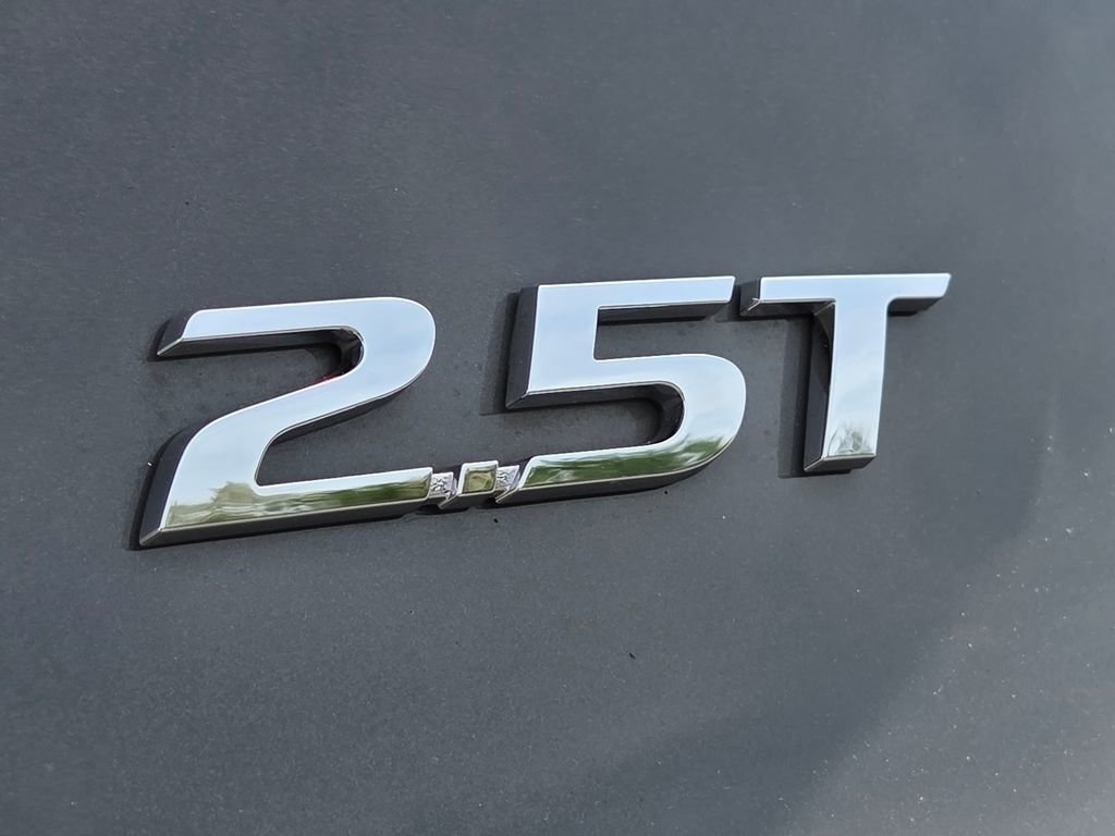 Used 2023 Hyundai Santa Fe Calligraphy w/ Cargo Package FWD image 9