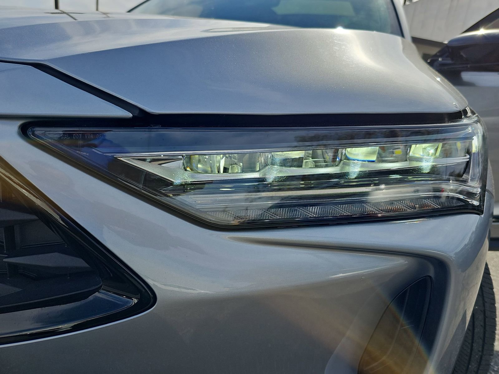 Used 2023 Acura MDX A-Spec image 41