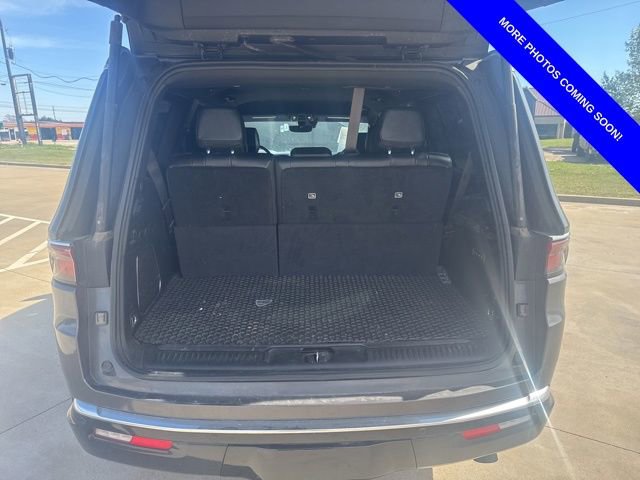 Used 2022 Jeep Wagoneer Series III w/ Convenience Group I image 13