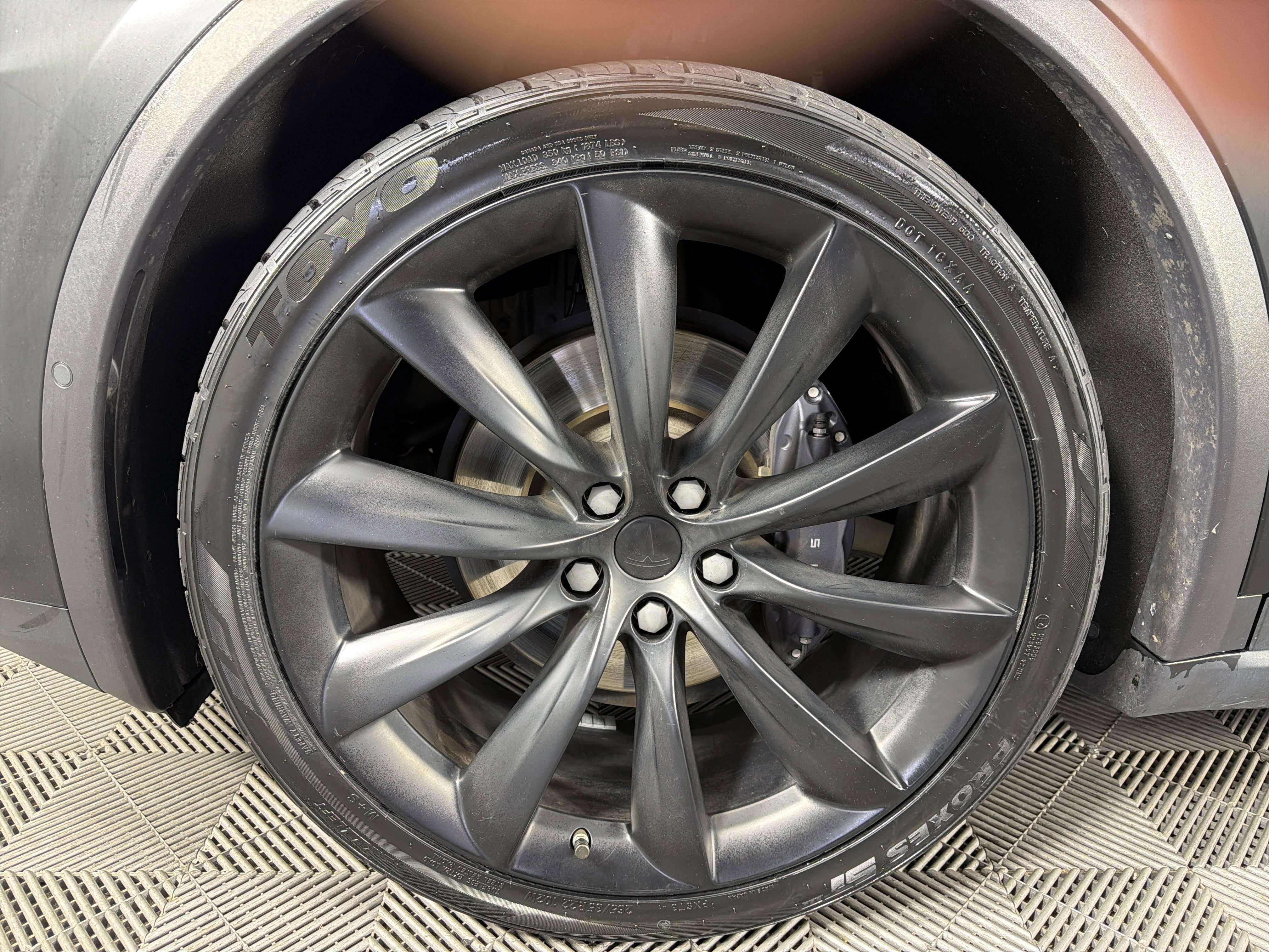 Used 2018 Tesla Model X 75D image 5