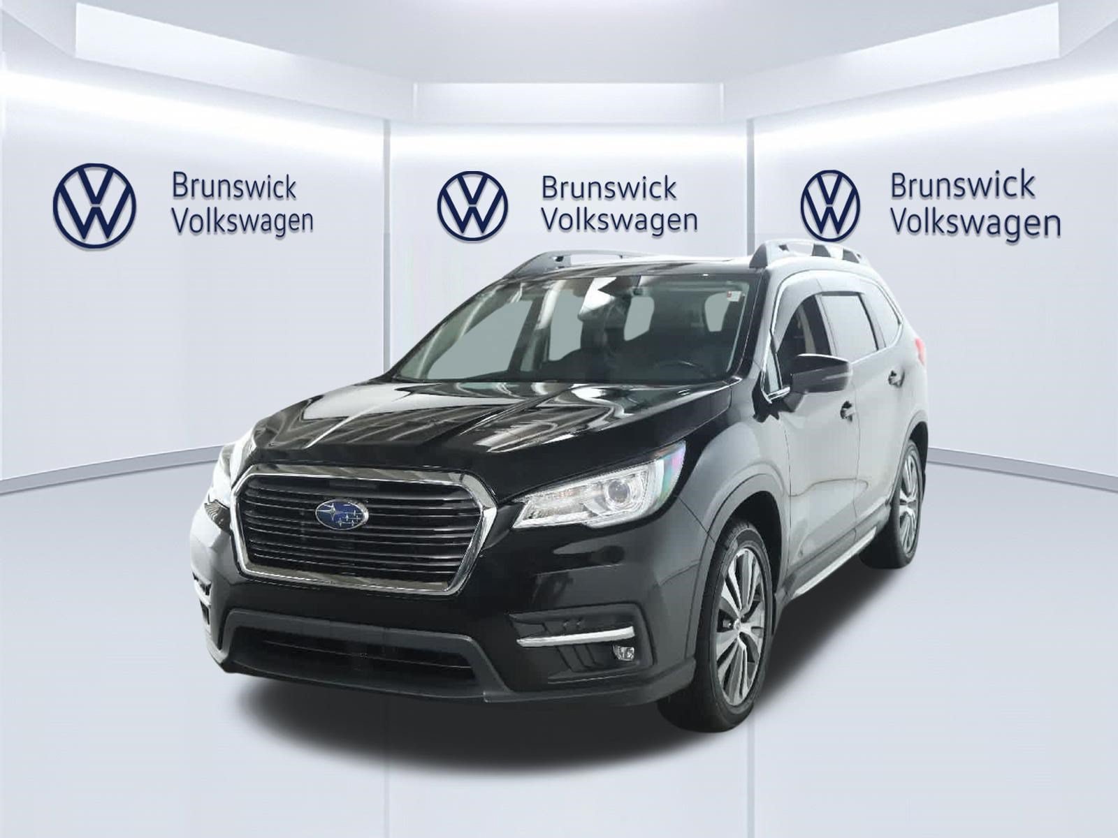 Used 2022 Subaru Ascent Limited w/ Technology Package AWD/4WD image 1
