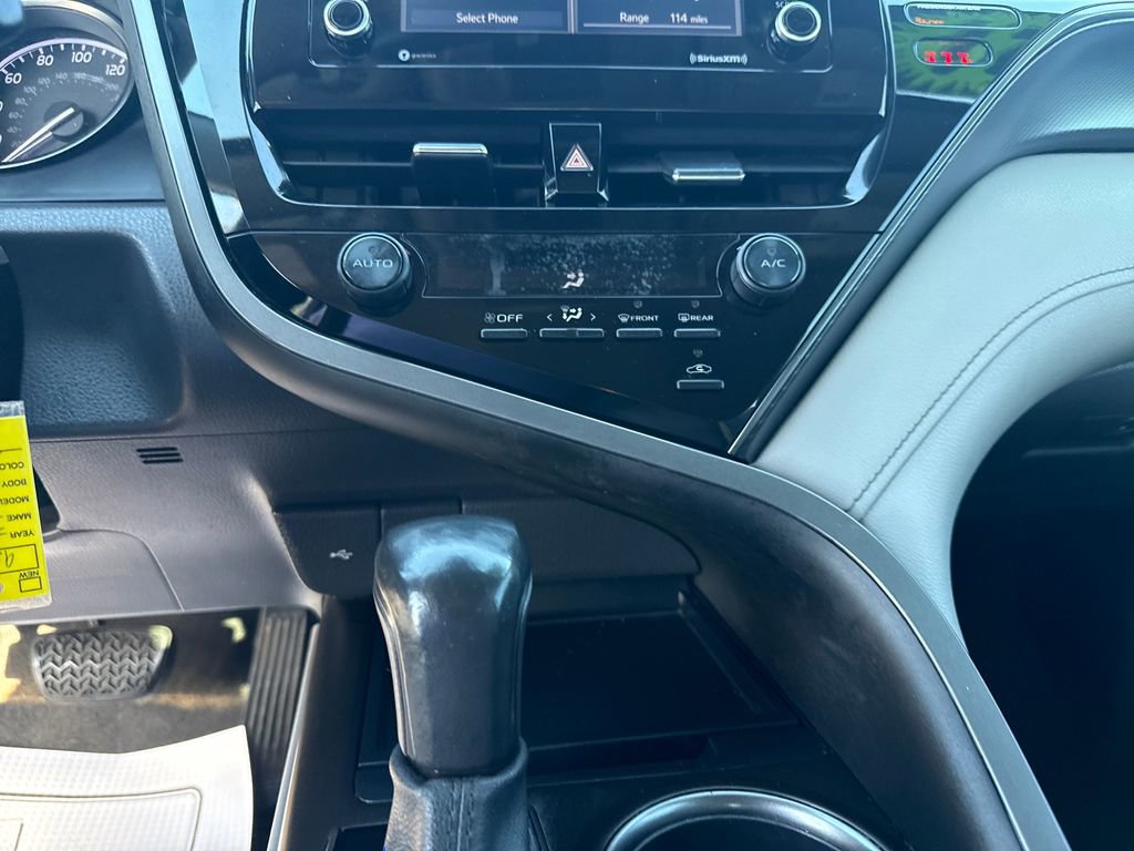 Used 2021 Toyota Camry SE FWD image 28