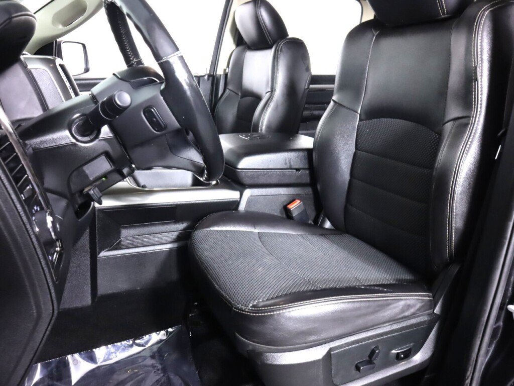 Used 2016 RAM 1500 Sport AWD/4WD image 32