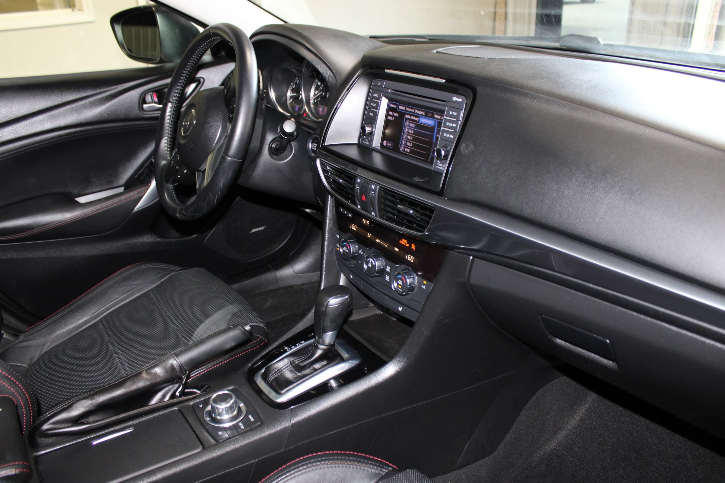 Used 2014 MAZDA MAZDA6 Grand Touring w/ GT Technology Package FWD image 31
