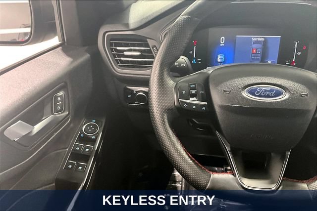 Used 2023 Ford Escape ST-Line AWD/4WD image 15