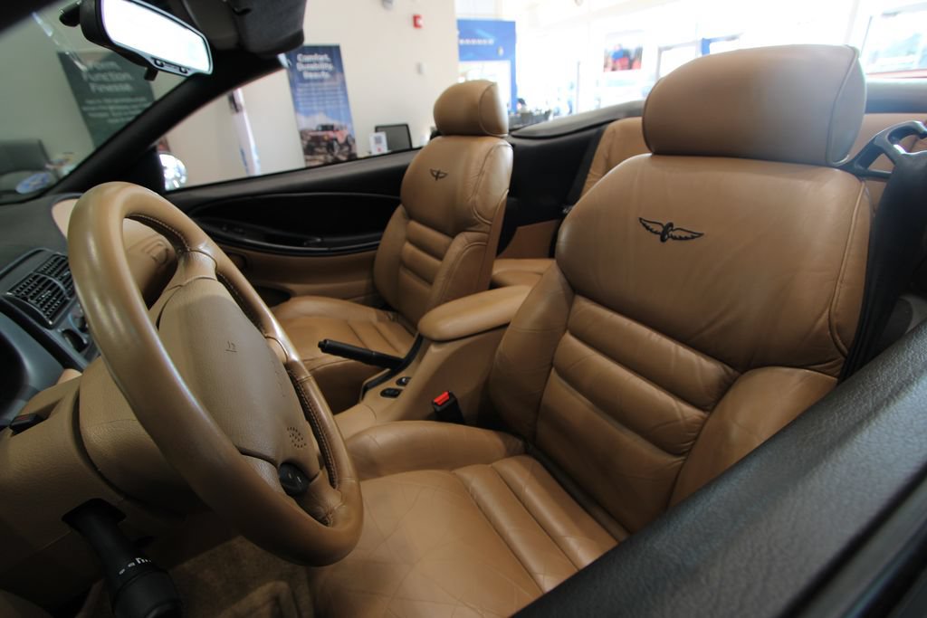 Used 1994 Ford Mustang GT RWD image 4