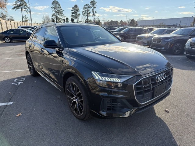 Used 2022 Audi Q8 Prestige image 1