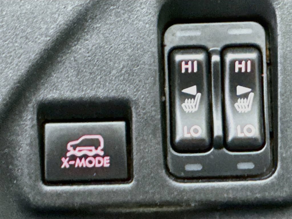 Used 2018 Subaru Crosstrek 2.0i Limited AWD/4WD image 25