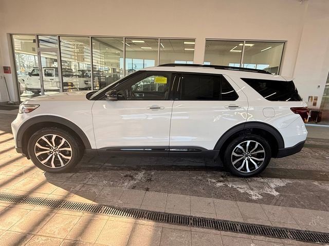 Used 2020 Ford Explorer ST w/ Premium Technology Package image 5