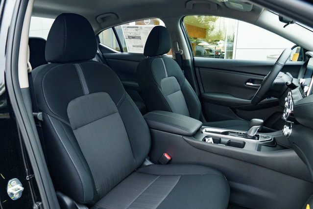 New 2025 Nissan Sentra SV w/ All-Weather Package image 24