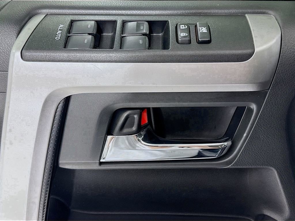 Used 2019 Toyota 4Runner SR5 image 22