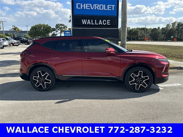 Certified 2023 Chevrolet Blazer RS w/ Driver Confidence II Package image 5