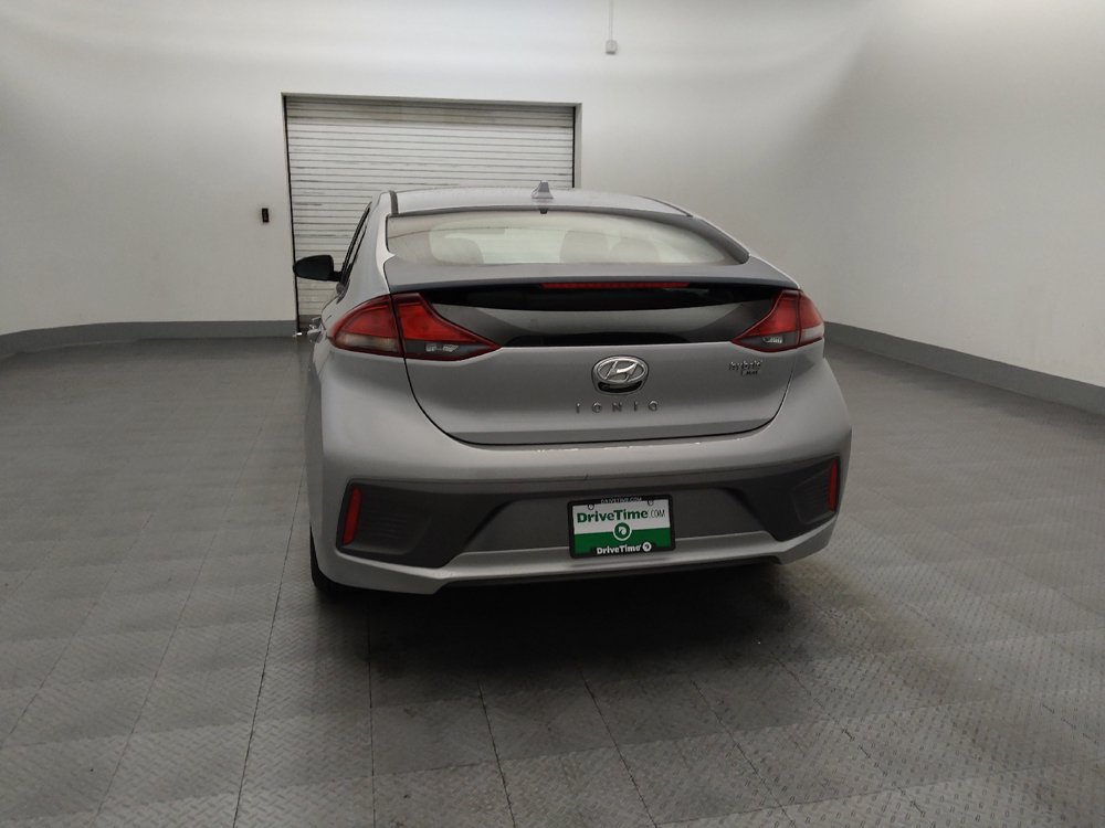 Used 2020 Hyundai Ioniq Blue FWD image 6