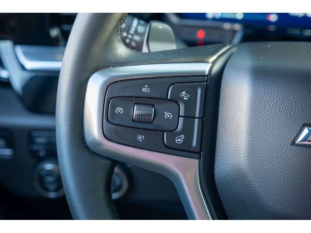 Used 2024 Chevrolet Silverado 1500 LT Trail Boss w/ Convenience Package II AWD/4WD image 18