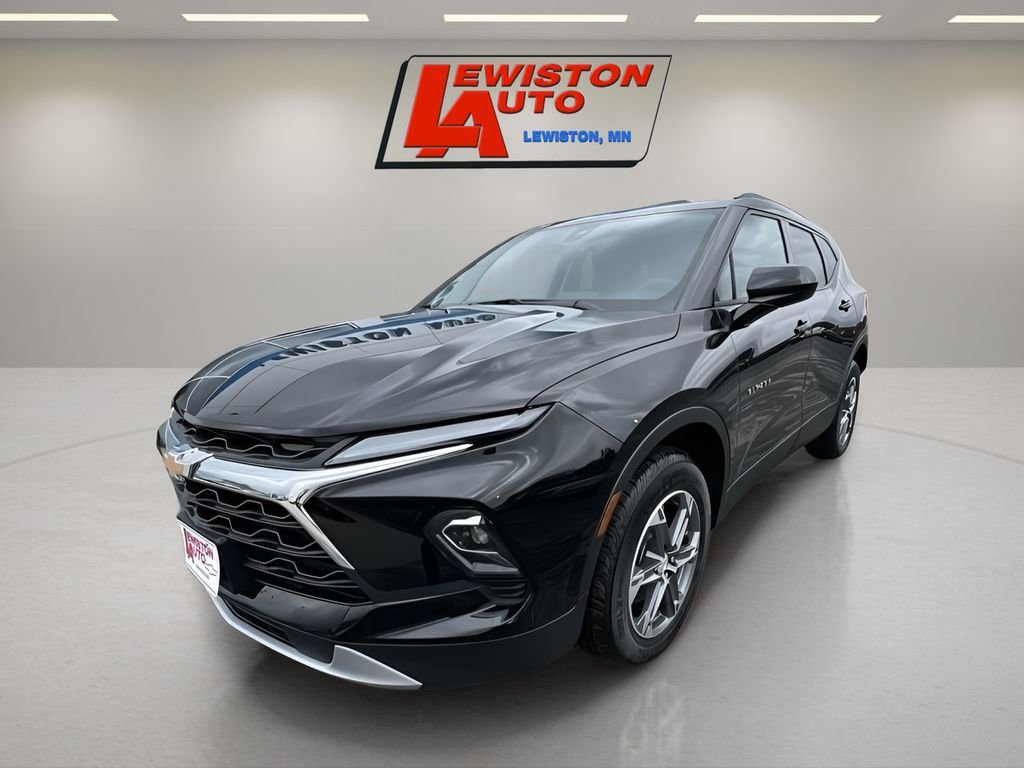 Certified 2025 Chevrolet Blazer LT w/ Convenience Package image 1