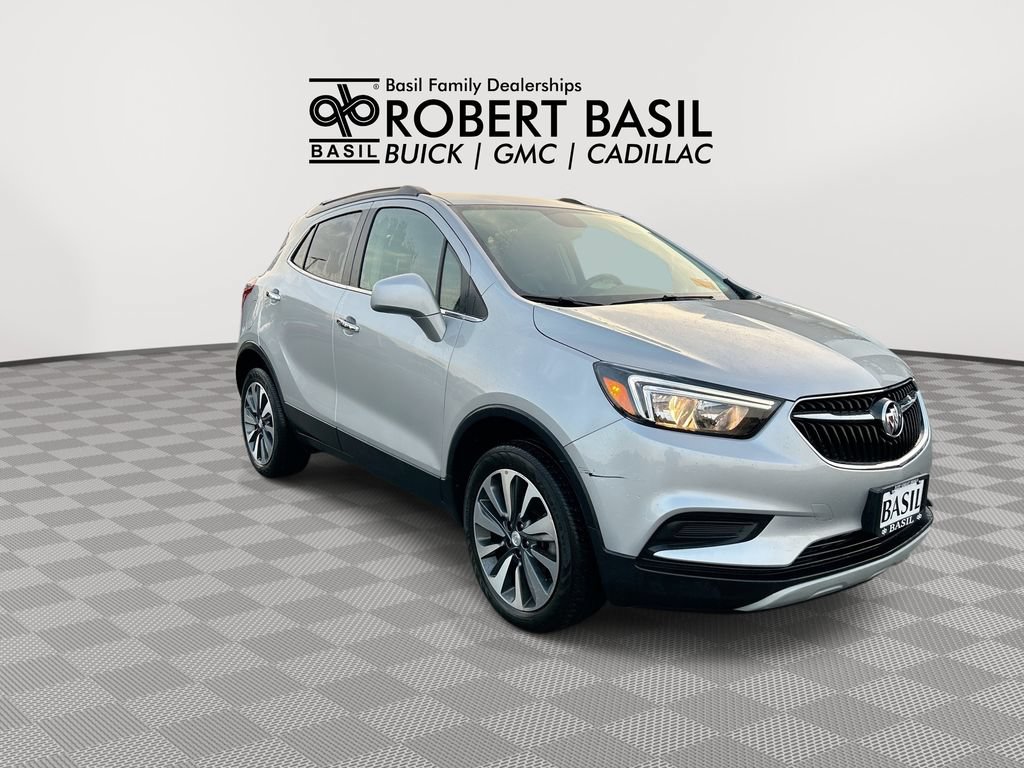 Used 2022 Buick Encore Preferred w/ Safety Package AWD/4WD image 2