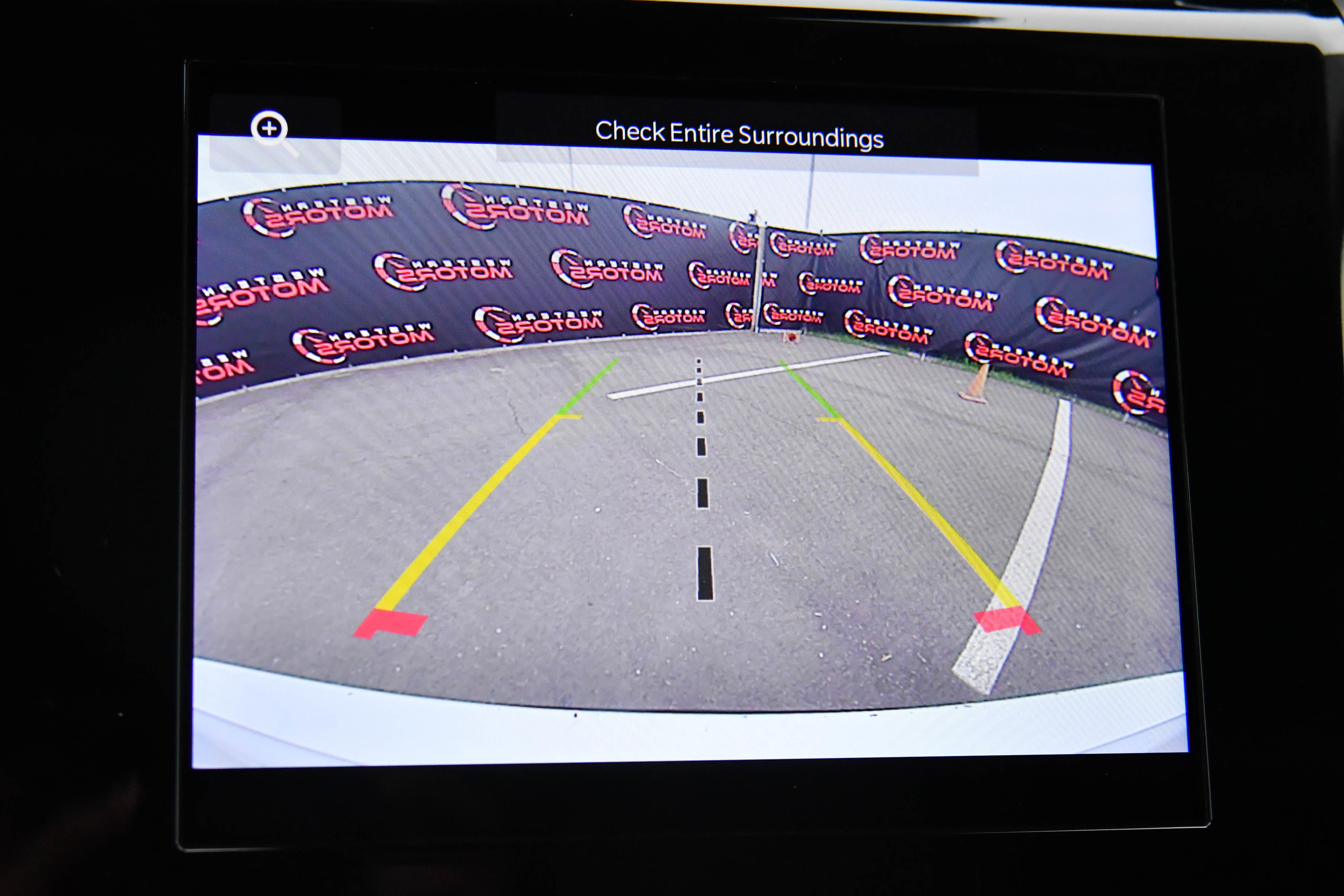 Used 2023 Jeep Grand Cherokee L Laredo image 18