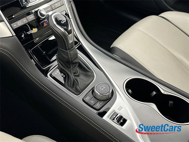 Used 2021 INFINITI Q60 3.0t Luxe w/ Essential Package image 29