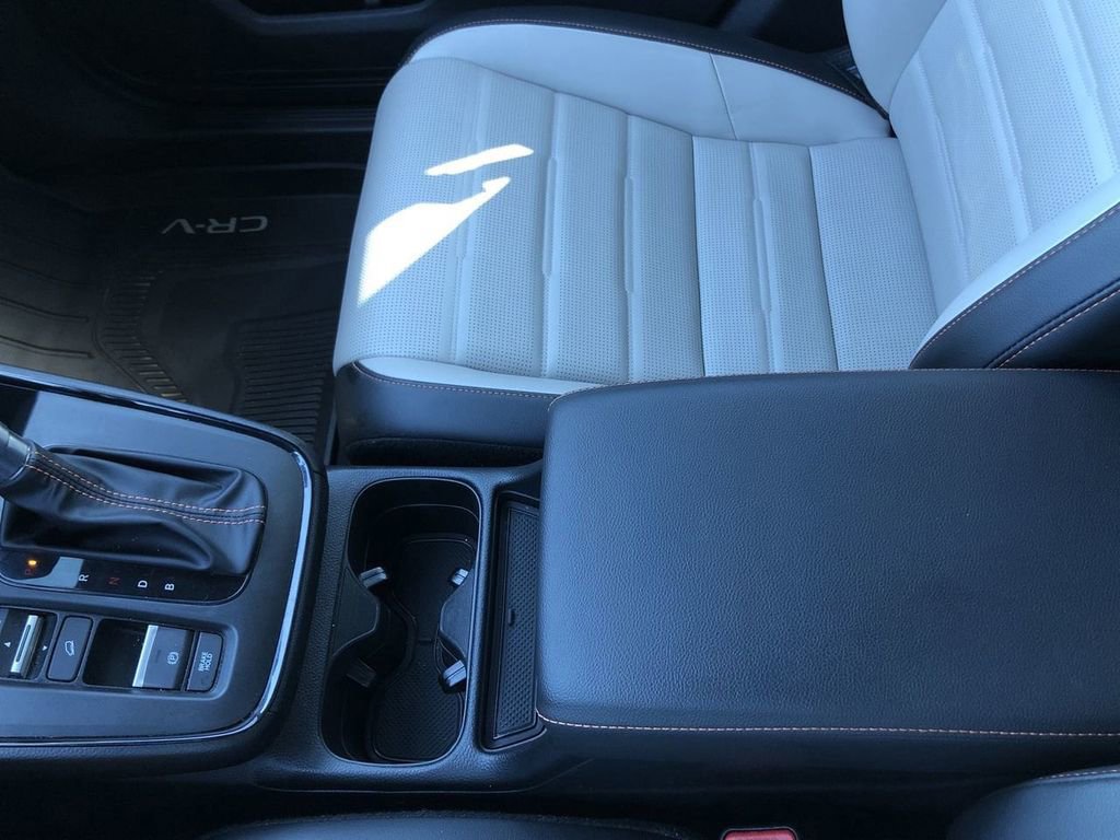 Used 2024 Honda CR-V Sport Touring image 18