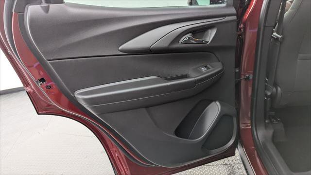 Used 2025 Chevrolet TrailBlazer LT image 16