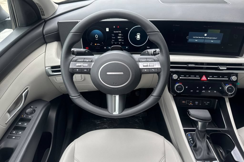 New 2026 Hyundai Tucson SEL FWD image 16