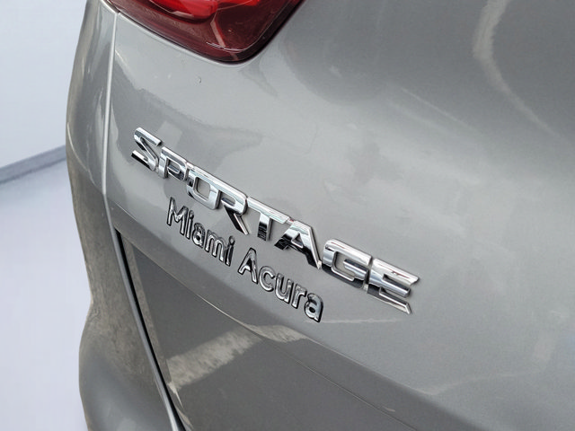 Used 2020 Kia Sportage LX FWD image 5