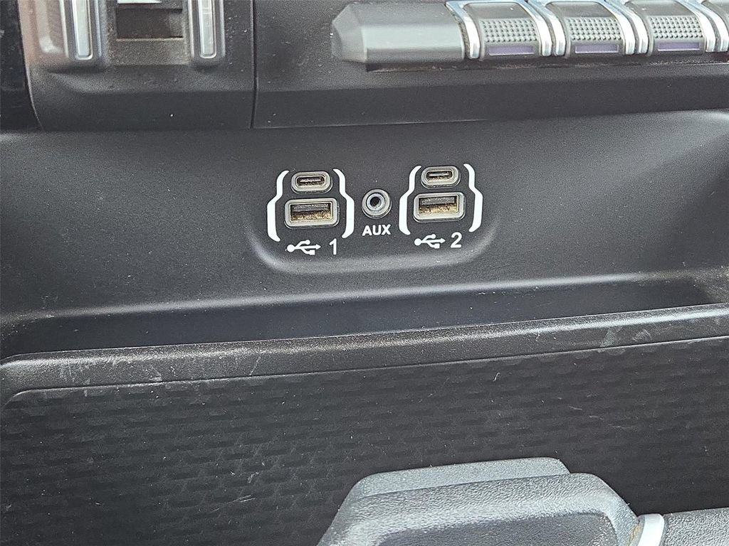 Used 2022 RAM 2500 Laramie AWD/4WD image 34