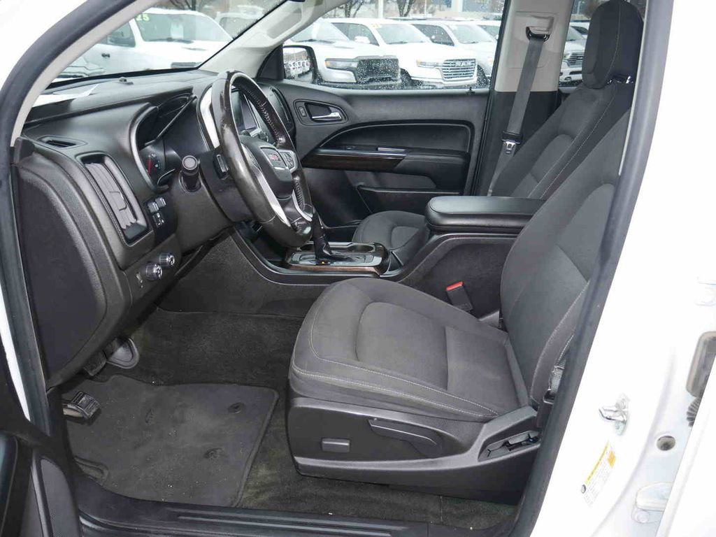 Used 2018 GMC Canyon SLE w/ SLE Convenience Package image 26