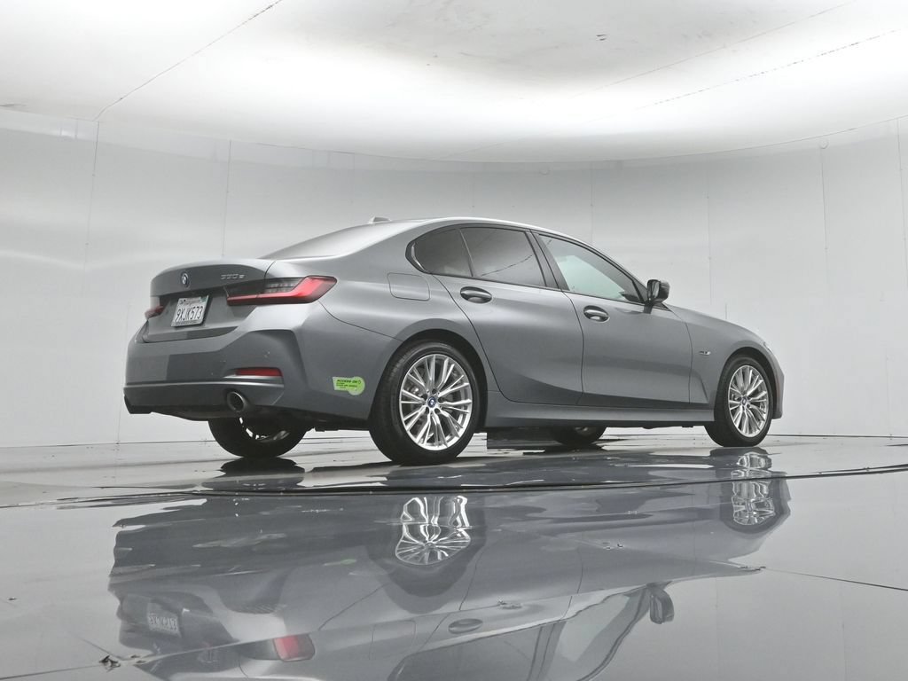 Used 2023 BMW 330e w/ Convenience Package RWD image 47
