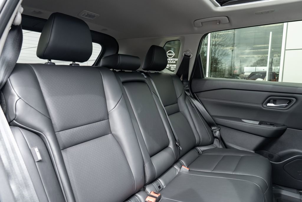 New 2026 Nissan Rogue SV image 25