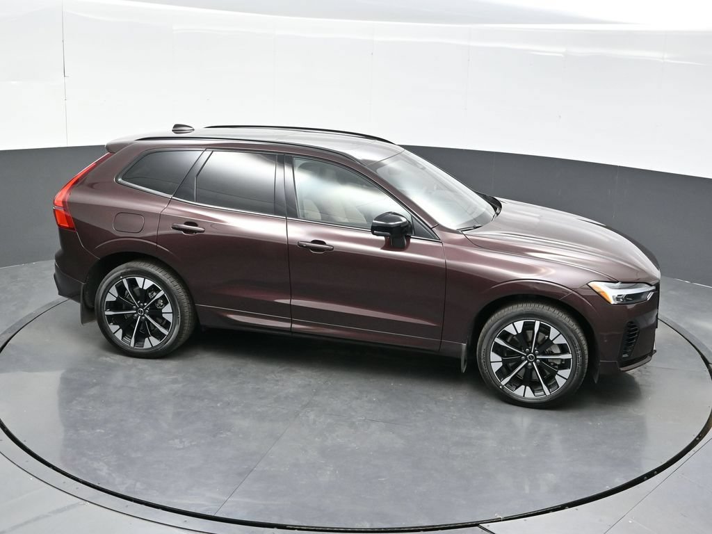 New 2026 Volvo XC60 T8 Plus w/ Climate Package AWD/4WD image 34