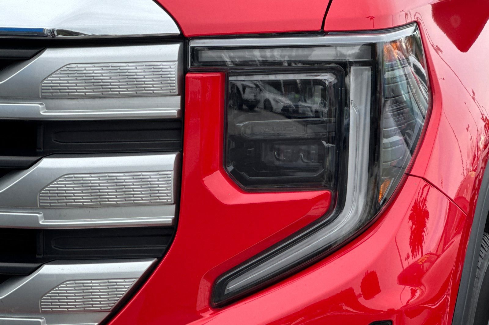 Used 2023 GMC Sierra 1500 SLE image 48