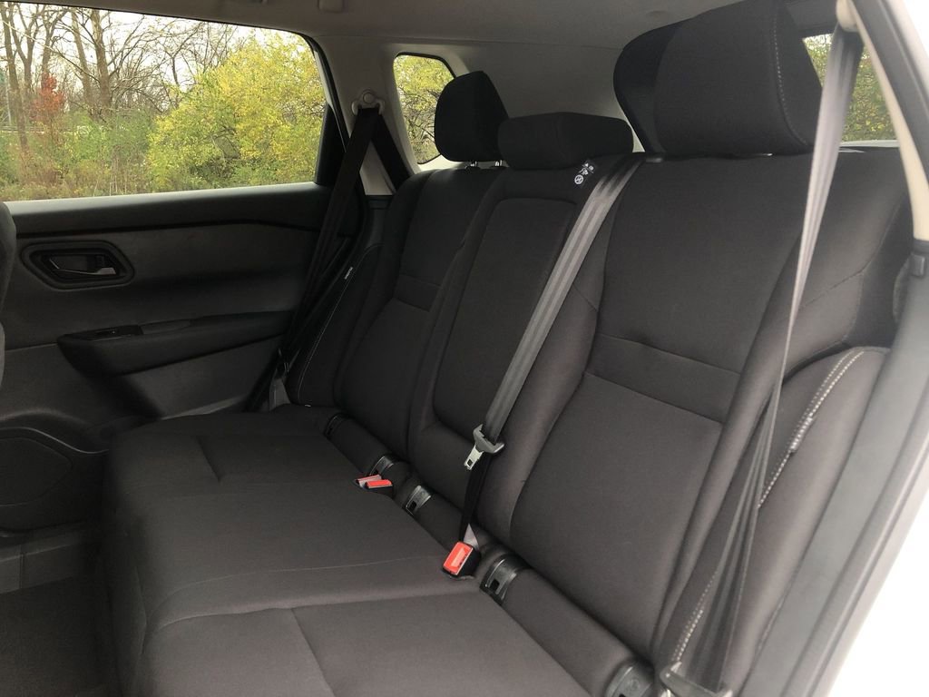Certified 2025 Nissan Rogue S image 17