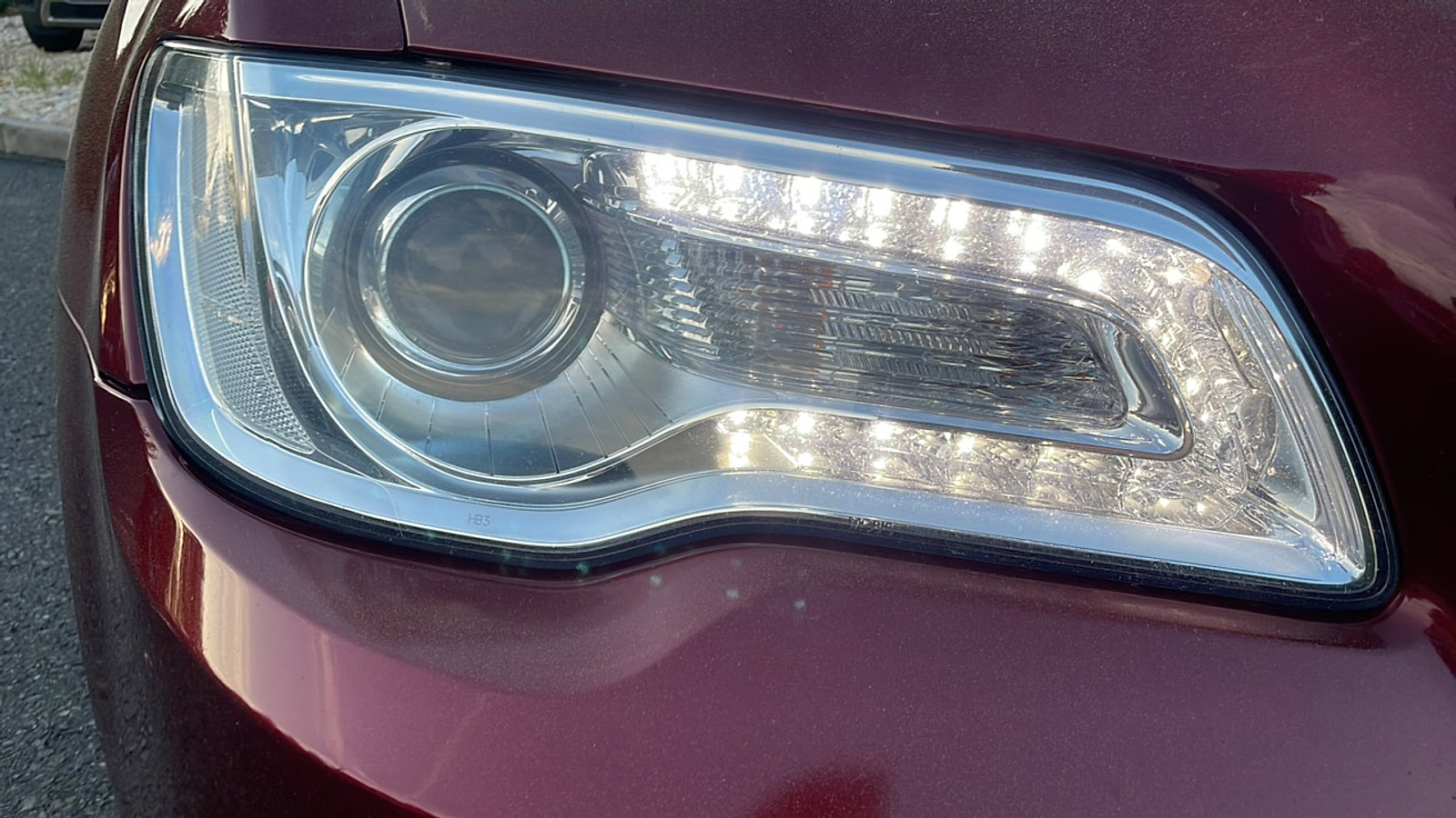 Used 2018 Chrysler 300 Touring image 15