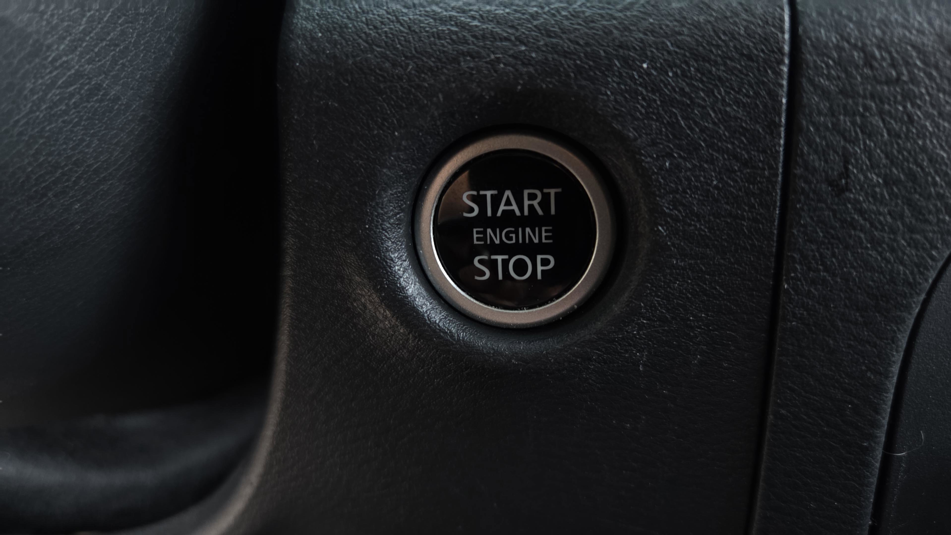 Used 2025 Nissan Frontier PRO-4X image 31