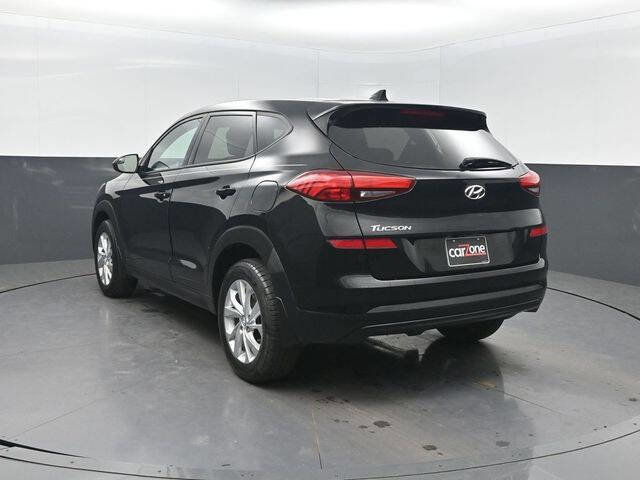 Used 2019 Hyundai Tucson SE image 3
