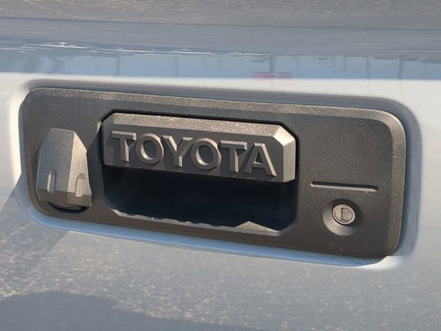 Used 2020 Toyota Tacoma TRD Off-Road w/ TRD Premium Off Road Package image 13