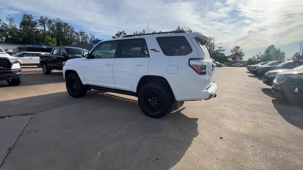 Used 2024 Toyota 4Runner TRD Off-Road Premium w/ Moonroof Package AWD/4WD image 4