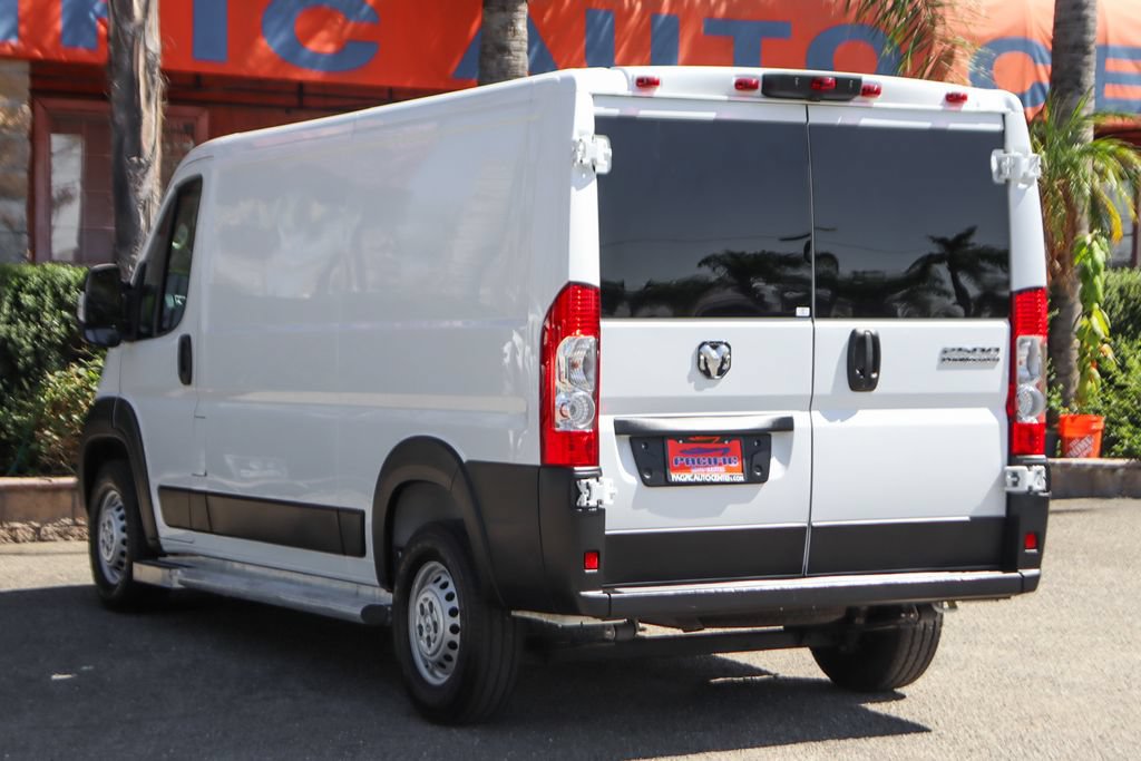 Used 2025 RAM ProMaster 2500 w/ U-Haul Equipment Group FWD image 6
