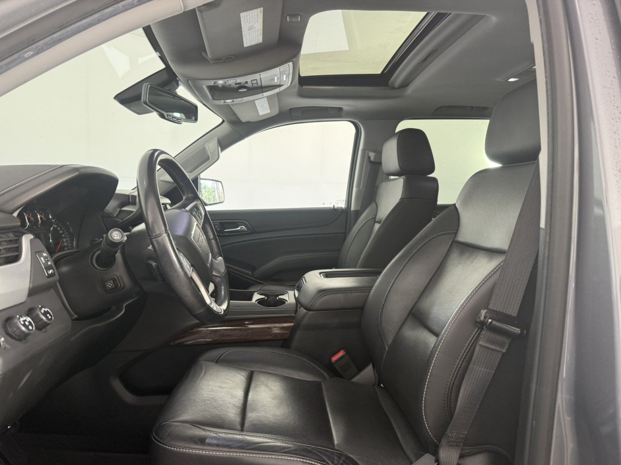 Used 2020 GMC Yukon XL SLT AWD/4WD image 18