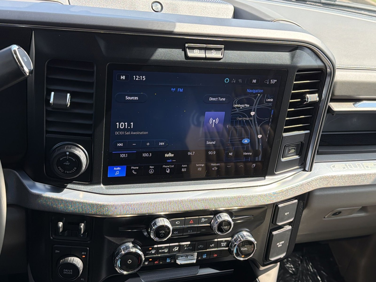 Used 2025 Ford F450 Platinum w/ Platinum Plus Package image 18