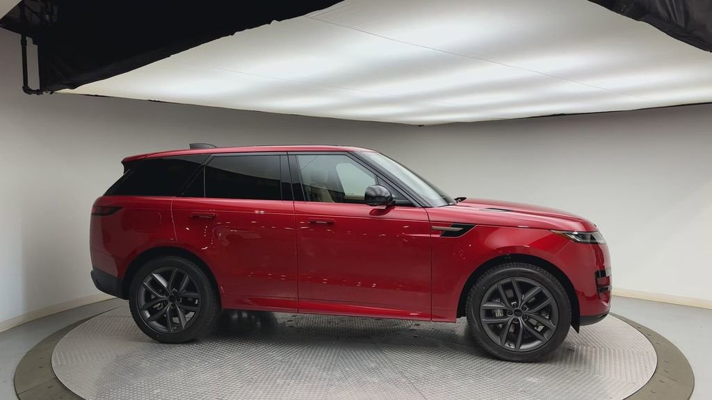 New 2026 Land Rover Range Rover Sport SE AWD/4WD image 9