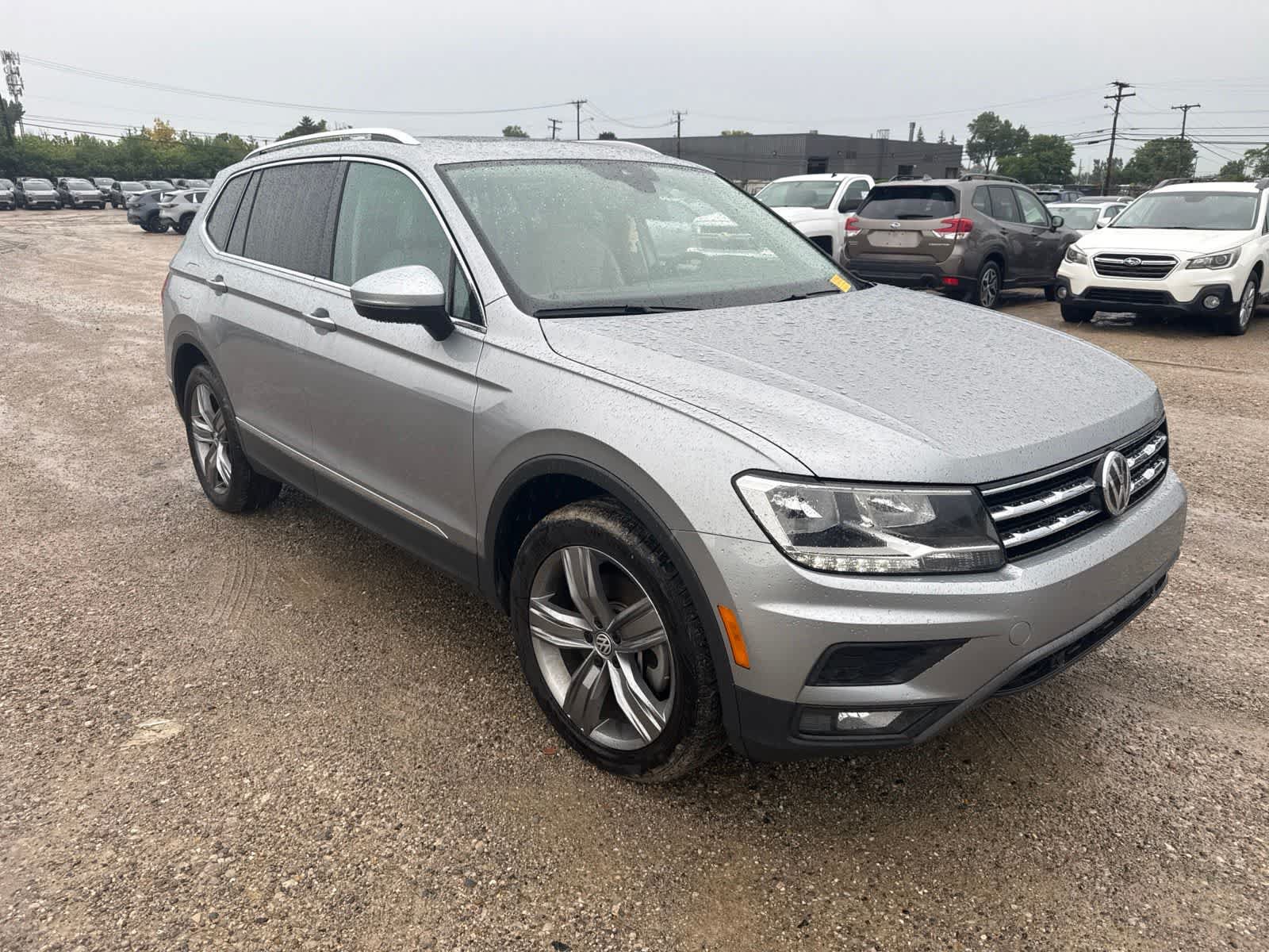 Used 2021 Volkswagen Tiguan SEL AWD/4WD image 4