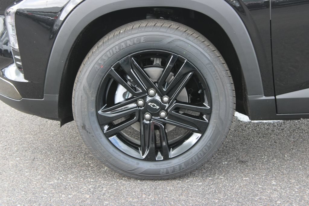 New 2026 Chevrolet Trax ACTIV w/ Driver Confidence Package FWD image 19