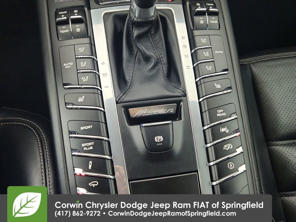 Used 2018 Porsche Macan GTS AWD/4WD image 26