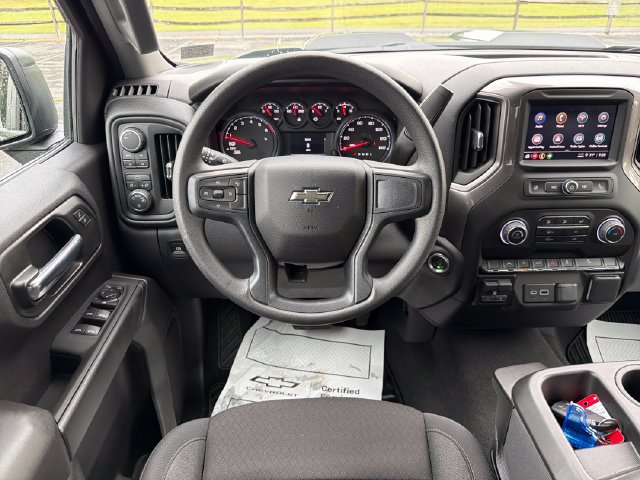 Used 2025 Chevrolet Silverado 1500 Custom Trail Boss w/ Turbomax Blackout Package AWD/4WD image 14