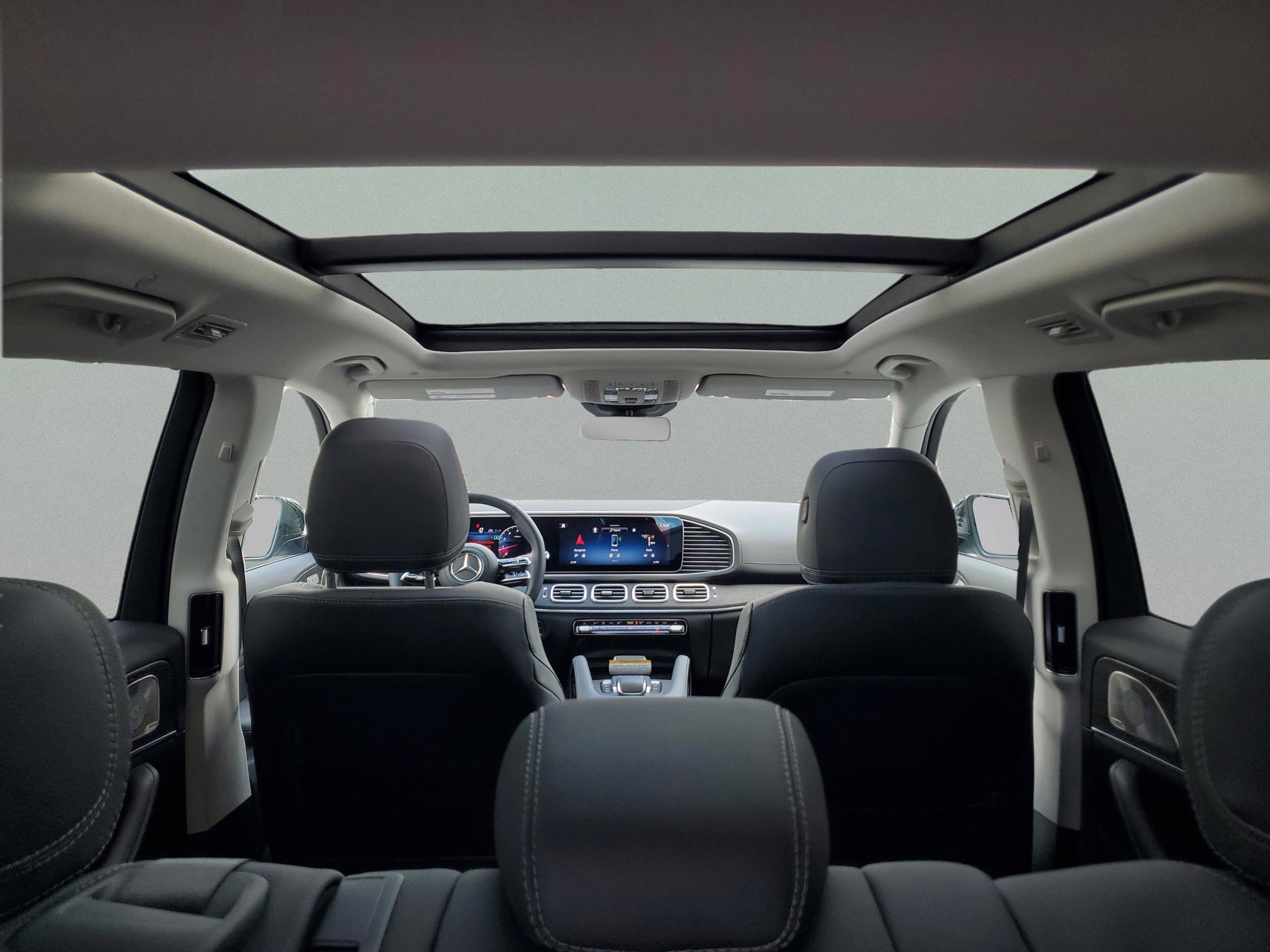 Certified 2026 Mercedes-Benz GLS 450 4MATIC image 6