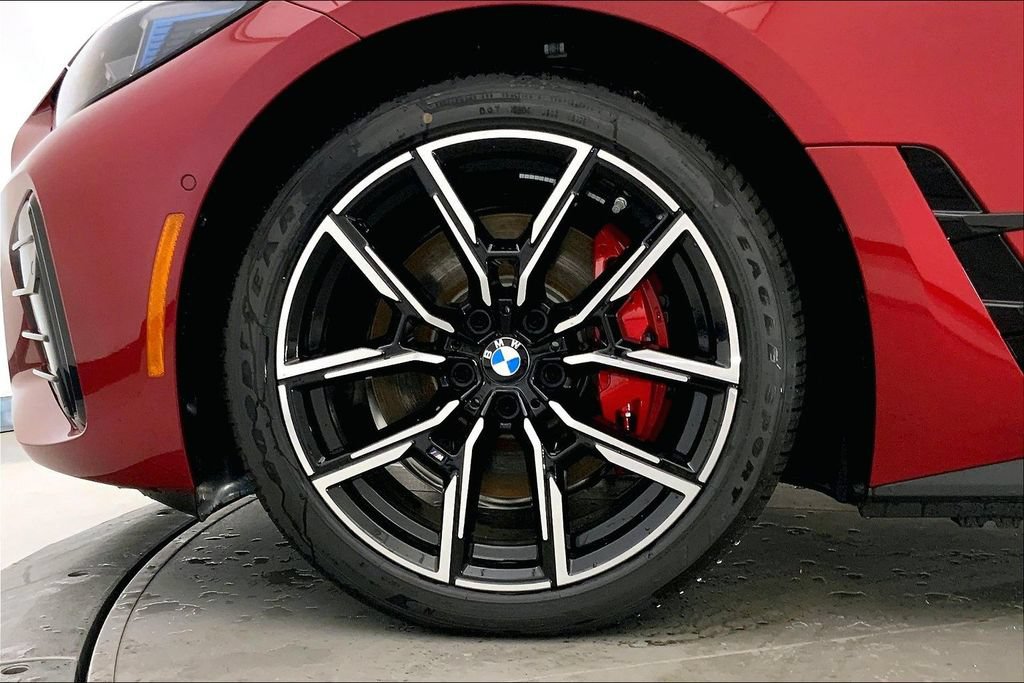 New 2026 BMW i4 xDrive40i w/ M Sport Package AWD/4WD image 9