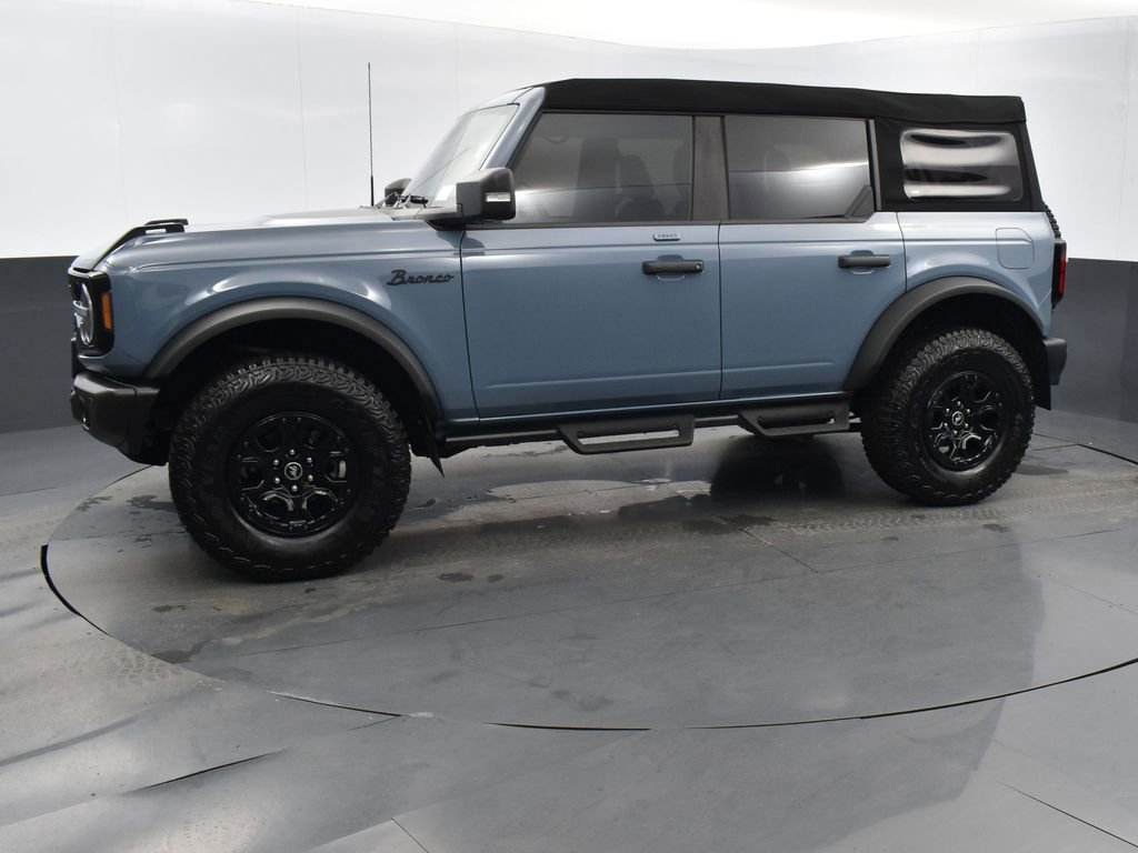 Used 2023 Ford Bronco Wildtrak image 5