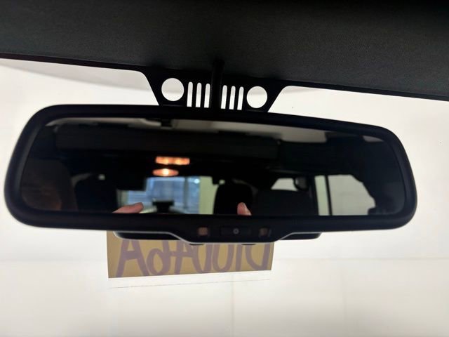 Certified 2017 Jeep Wrangler Unlimited Sport w/ Quick Order Package 23S AWD/4WD image 27